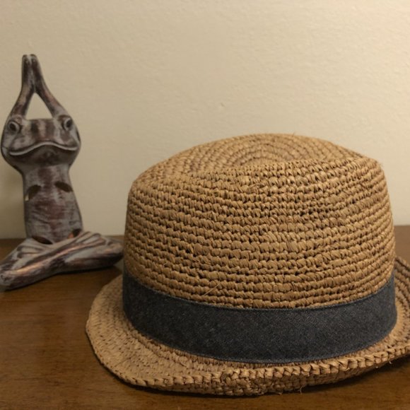 GAP 100% STRAW HAT W/ DENIM BAND - Picture 3 of 7
